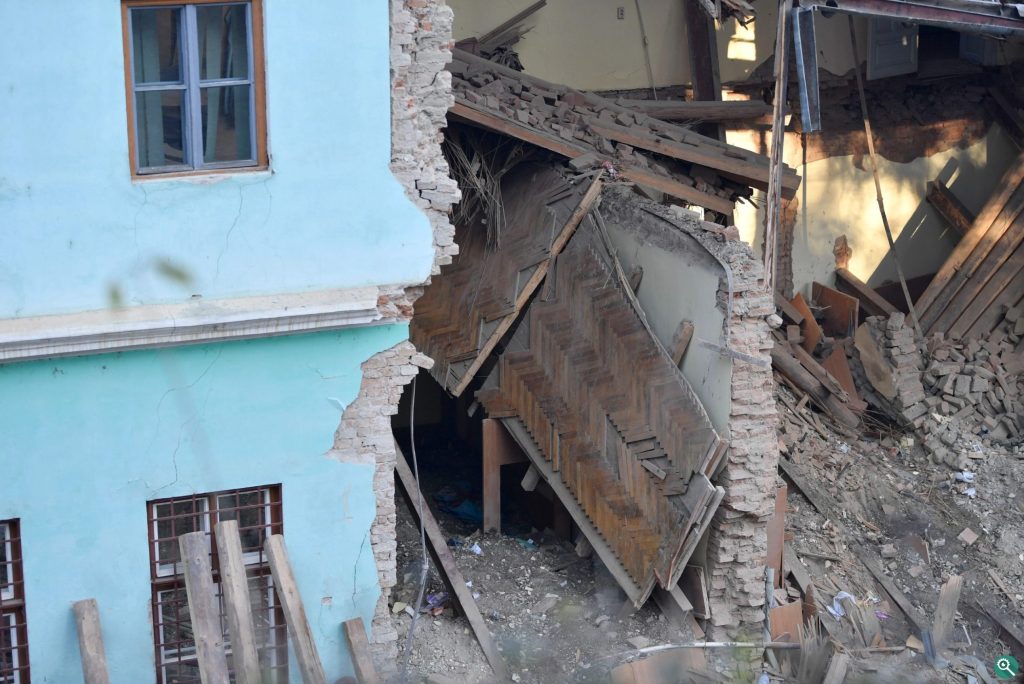First Images of the Collapse of the Odorheiu Secuiesc Dormitory. What Can Be Seen in the Footage